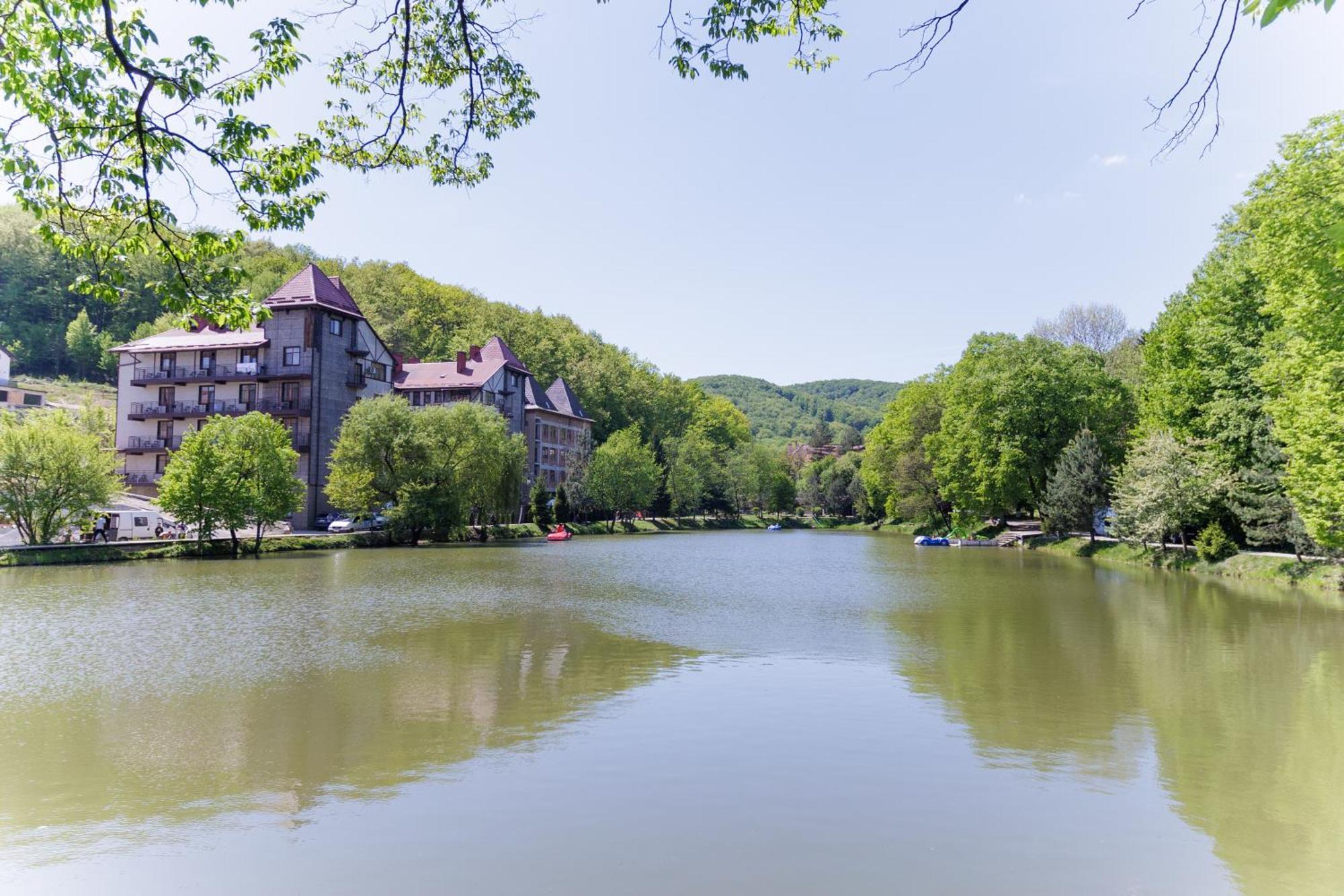 Ruta Resort Polyana Exteriér fotografie